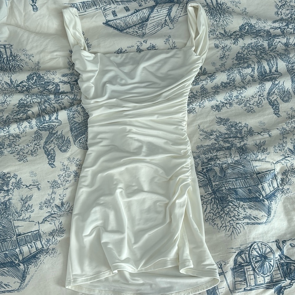 white lucy in the sky mini dress
